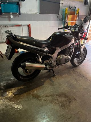 Suzuki GS500E