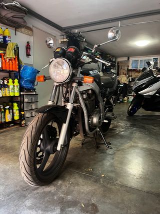 Suzuki GS500E