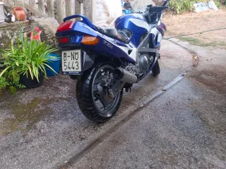 Kawasaki ZZR600 Azul