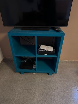 Mueble auxiliar azul ikea