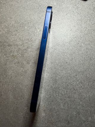 iPhone 12  (PARA REPARAR )