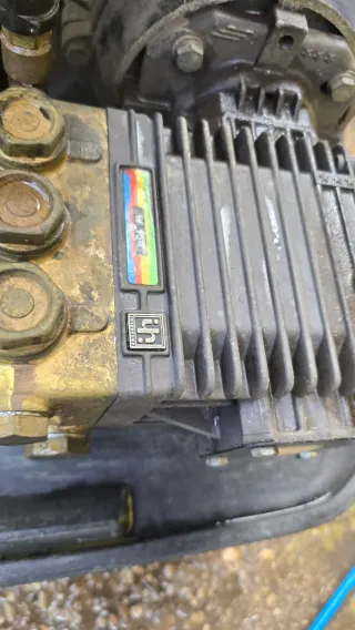 Hidrolimpiadora Karcher Agua Caliente