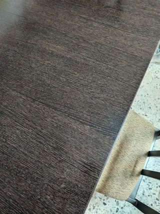 Conjunto Mesa y sillas