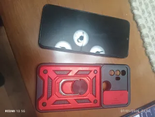 TCL 30 SE 128GB + Funda Negra/Roja