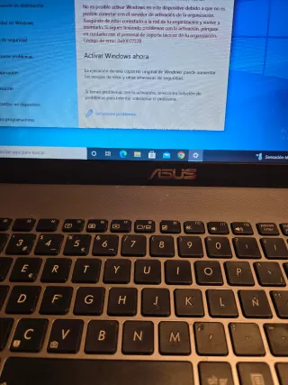 Portátil ASUS F550C