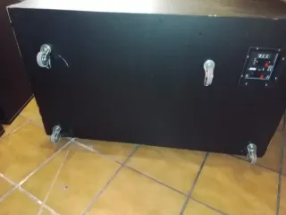 Subgraves 218 Doble Altavoz Negro