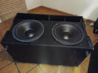 Subgraves 218 Doble Altavoz Negro