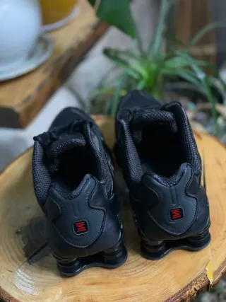 Zapatillas Nike Shox Negro