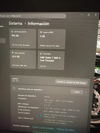 PC Gaming con luces RGB