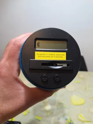 Salvadanaio digitale trasparente