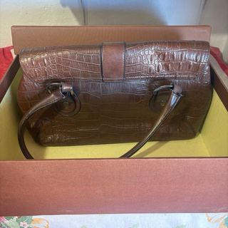 Bolso efecto cocodrilo marrón