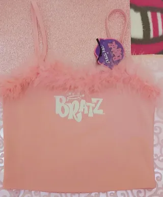 Crop Top Bratz x Dolls Kill NUEVO Edición Limitada