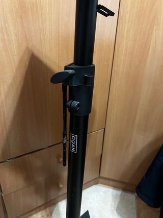 Supporti da terra per monitor Base 45x45x45