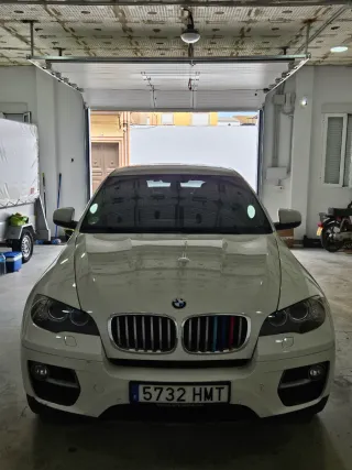 BMW X6 2012