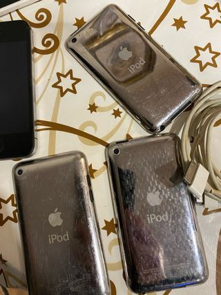 3 iPods 8GB + iPhone 4 Coleccionista