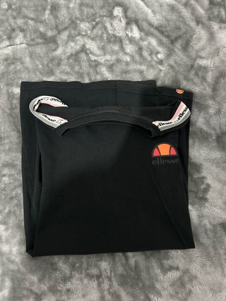 Camiseta Ellesse Negra