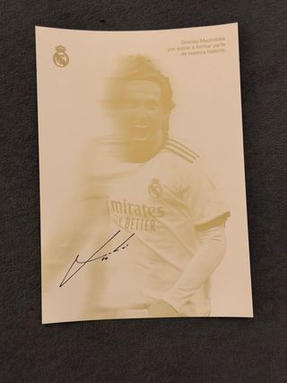 Postal Luka Modric con firma Real Madrid
