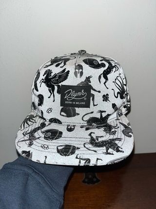 Cappello Dolly Noire catarifrangente mitologia