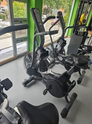 Máquinas de gimnasio Salter Fitness Essence