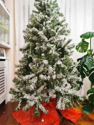 ARBOL NAVIDAD efecto nevado 210 x 90 cm como NUEVO