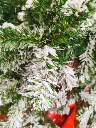 ARBOL NAVIDAD efecto nevado 210 x 90 cm como NUEVO