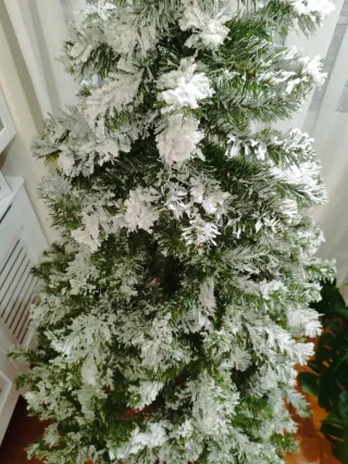 ARBOL NAVIDAD efecto nevado 210 x 90 cm como NUEVO
