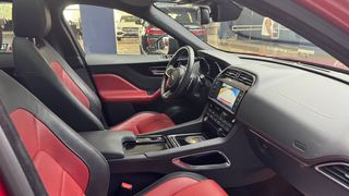 Jaguar F-Pace R-Sport