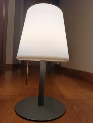 Lâmpada de mesa de cabeceira recarregável