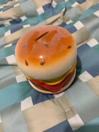 Portamonete a forma di hamburger in ceramica