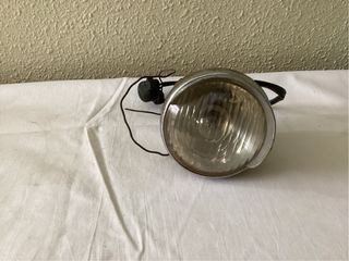 Faro antiguo cromado