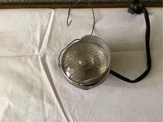 Faro antiguo cromado