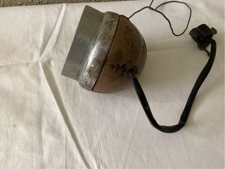 Faro antiguo cromado