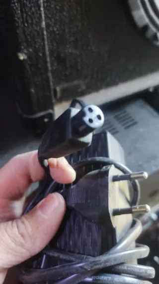 Cargador Batería de patinete 42V