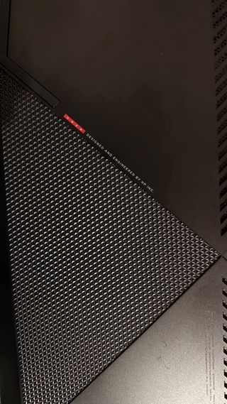 Portátil HP OMEN gamer + ratón + funda negra