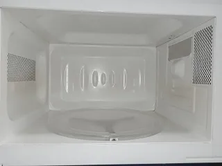 Microondas Beko Blanco 20L MWC 2000 MW