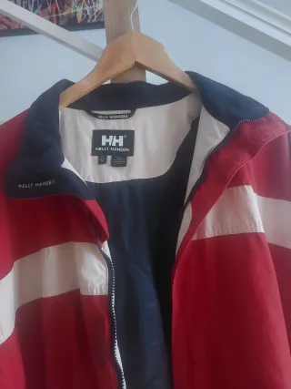 Chaqueta Helly Hansen Rojo Burdeos  y Crema Beige