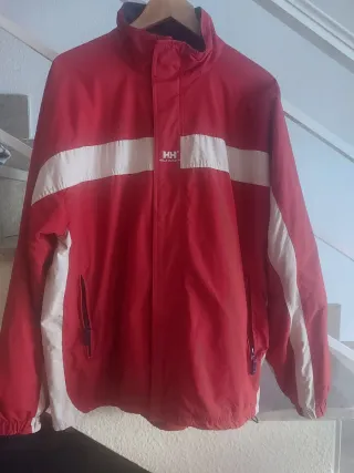 Chaqueta Helly Hansen Rojo Burdeos  y Crema Beige