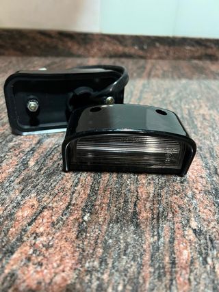 Piloto matrícula Seat