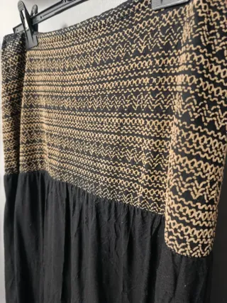 Falda larga Fórmula Joven negra