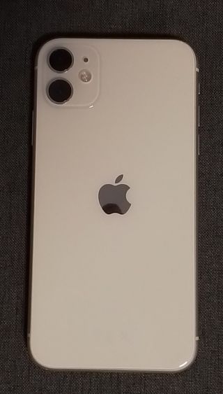 iPhone 11 64GB