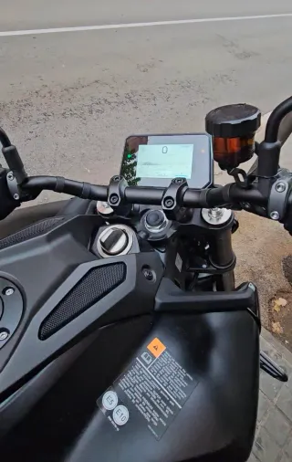 YAMAHA MT09 Y-AMT TECH BLACK