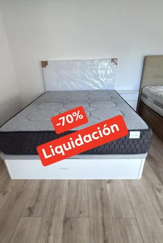 Canapé y colchón -70% Liquidación