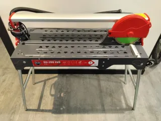 Cortadora de azulejos de agua RUBI DU-200 EVO