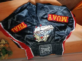 Guantes de Boxeo Charlie BAT-X 12-TNT Morado