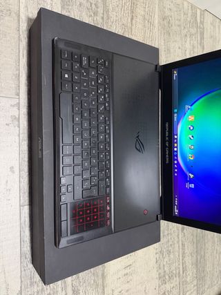 Portátil Gamer Asus ROG Strix GX5