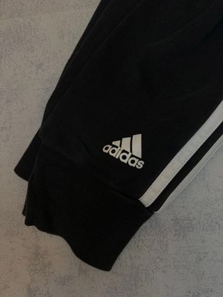 Pantalón estilo Adidas Challenger Negro Talla S