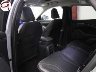 Ford Mustang Mach-E Batería 98.8Kwh 216 kW (294 CV)