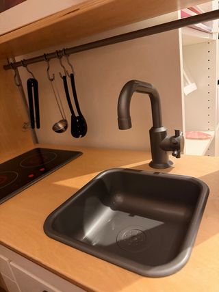 Cocina de juguete IKEA y accesorios