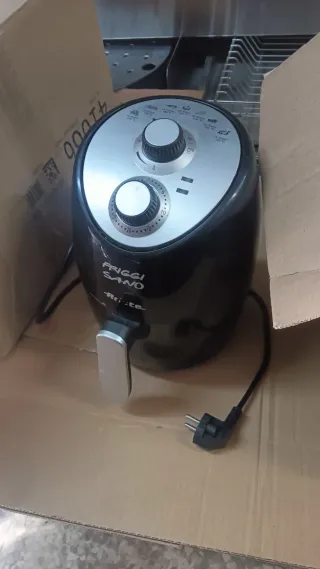 Freidora de aire Ariete 2L