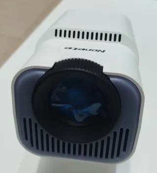 Mini proyector NONETE NT30